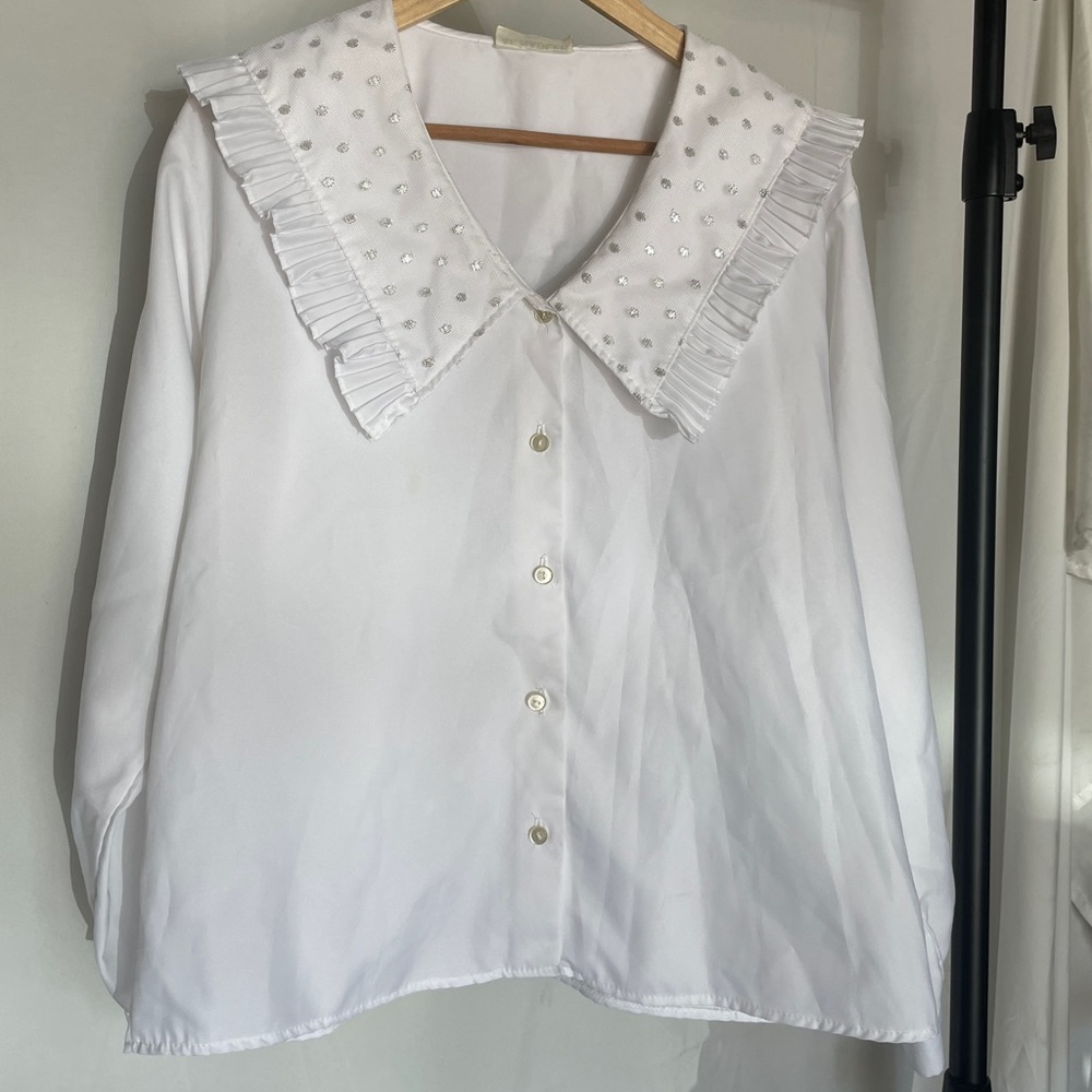 Vintage White Collared Blouse